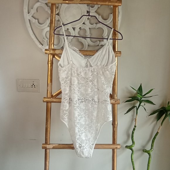 White Lace Body Suit - Picture 10 of 10